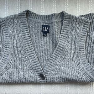 Gap grey sweater vest worn once